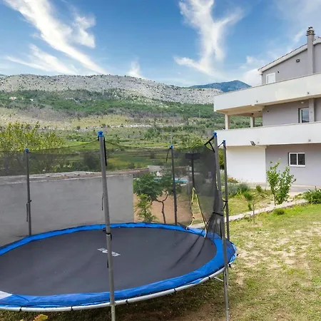 Olive Tree With Secluded Pool - Happy Tugare